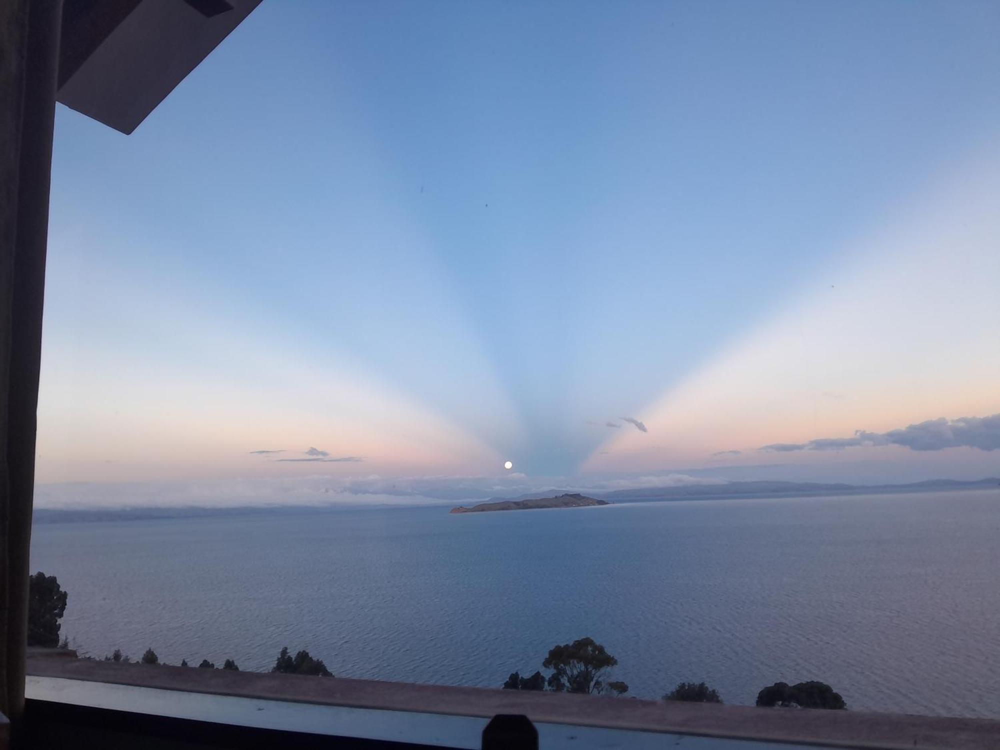 Sol Y Luna - Isla Del Sol Comunidad Yumani Esterno foto